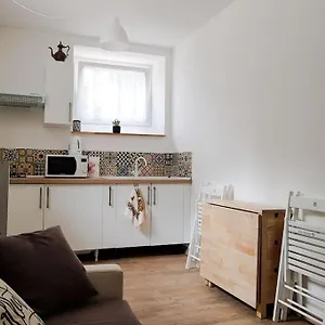  Appartement Thekeystudio, Beige Nel Centro, 4 Minuti Dal Mare